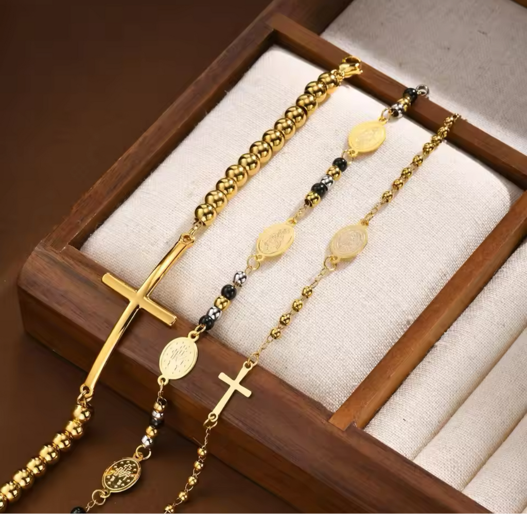 SET faith bracelets