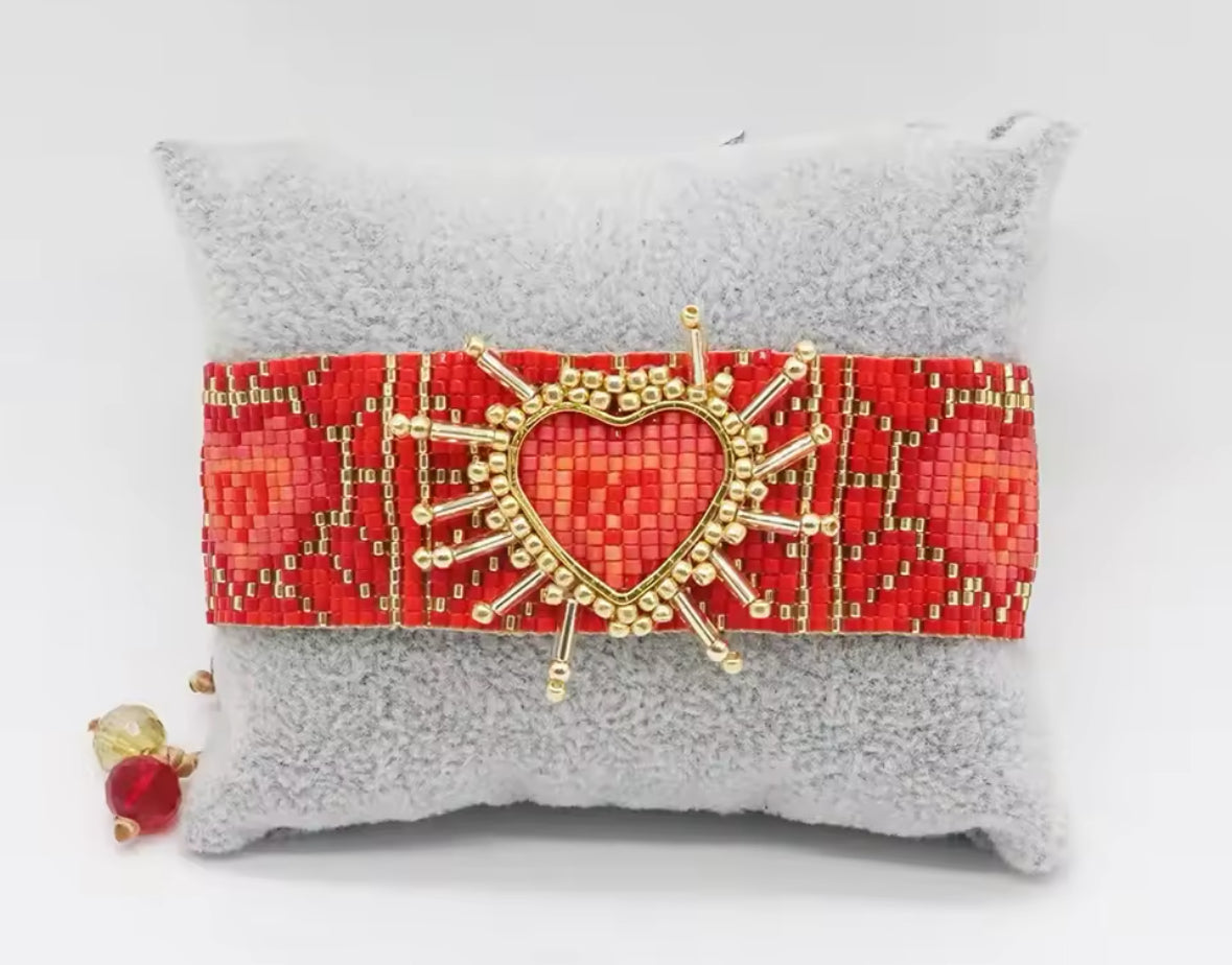 pulseras tejidas HEART