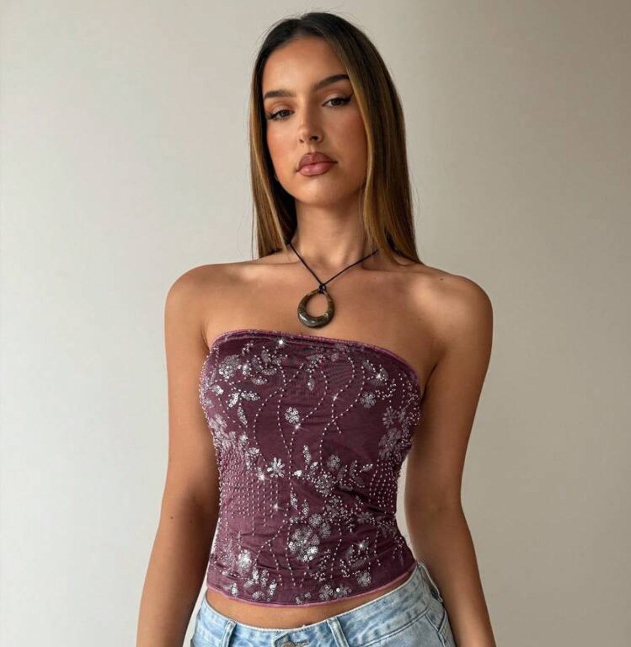 Strapless bordado Uva