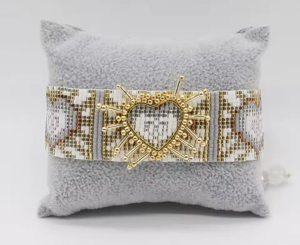 pulseras tejidas HEART