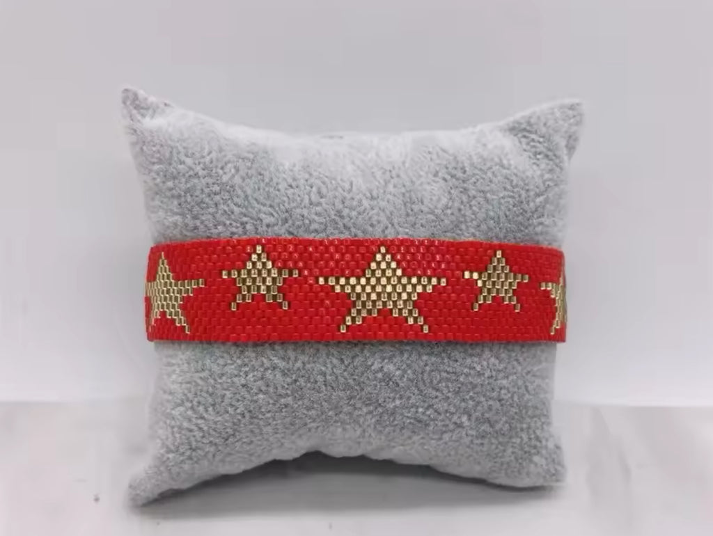 Pulsera star tejida