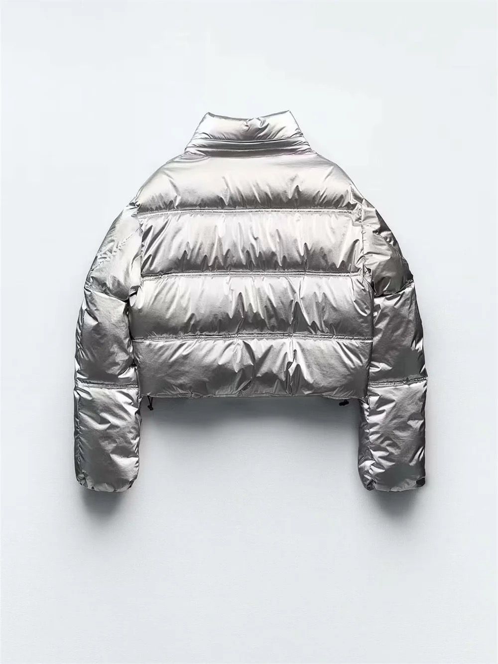 puffer metal plata